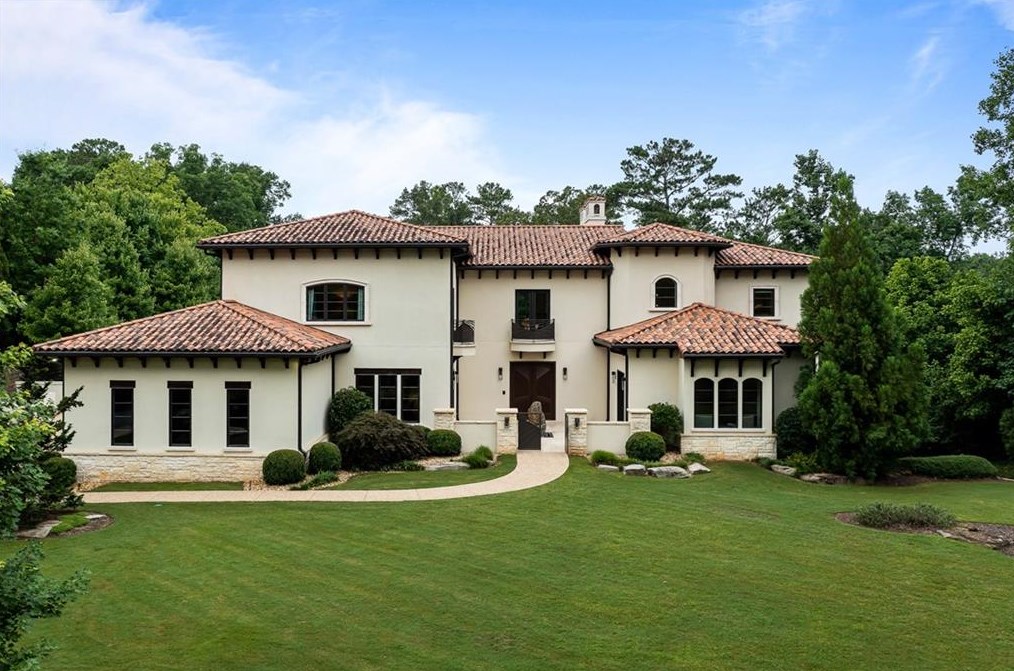 4746 Woodvale Dr, Atlanta, GA 30327-4554