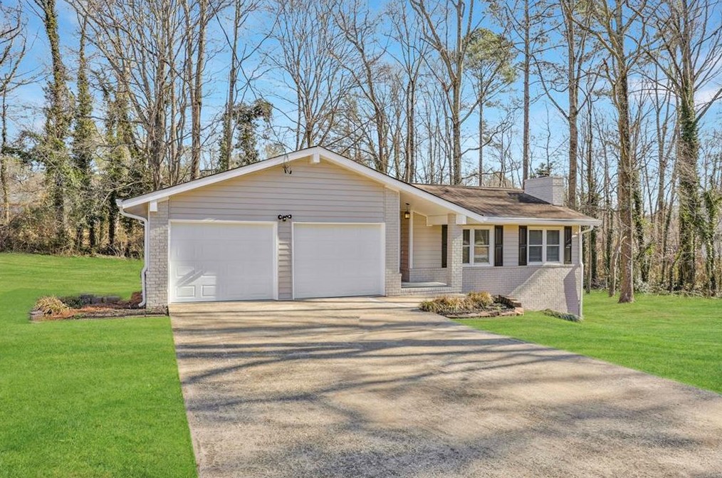 3623 Mill Lake Dr, Douglasville, GA 30135