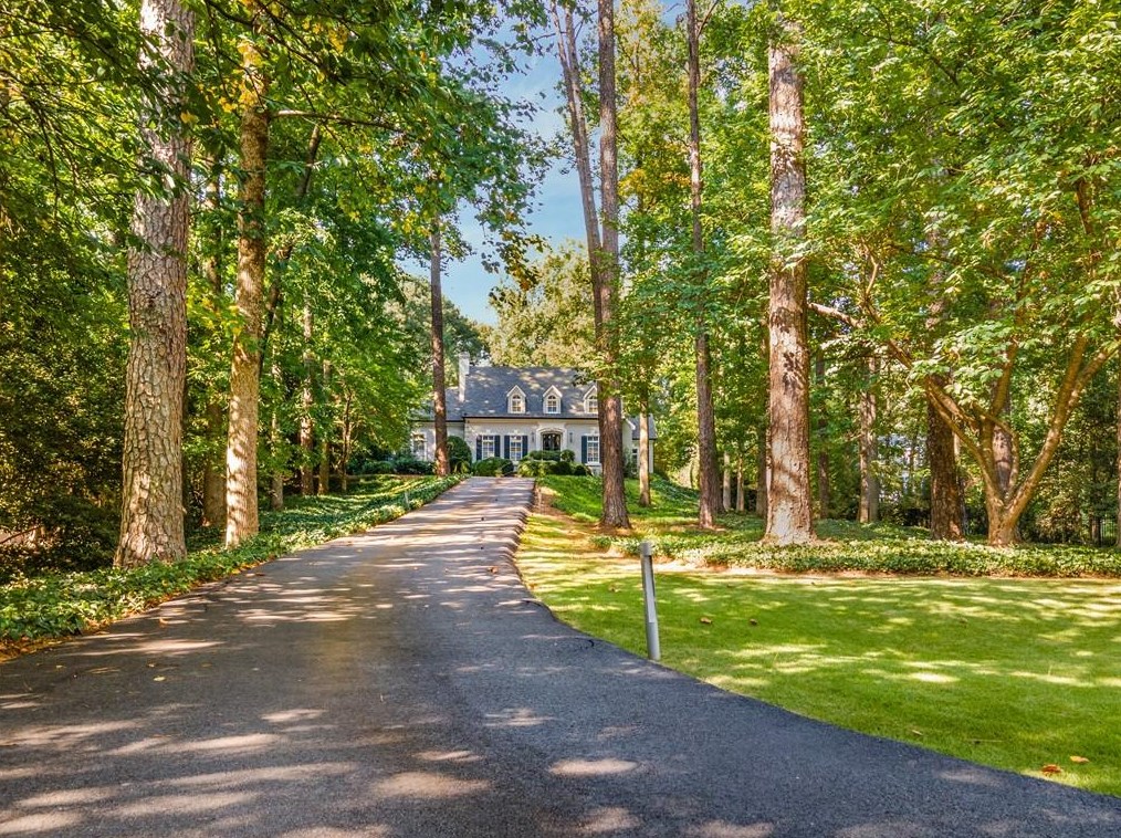 4224 E Conway Dr Nw, Atlanta, GA 30327