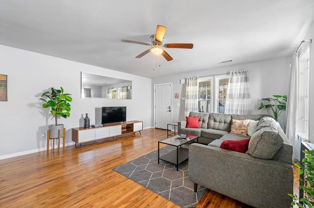 1014 Oakland Dr, Atlanta GA  30310-3838 exterior