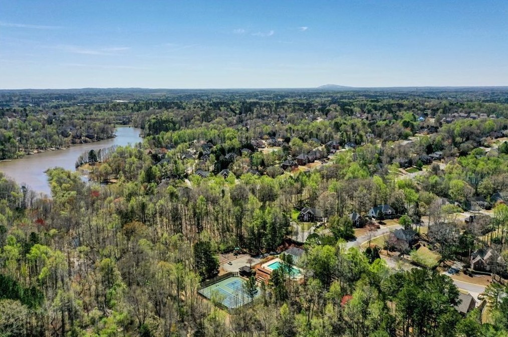 1281 Lake Washington Dr, Lawrenceville GA  30043-4173 exterior