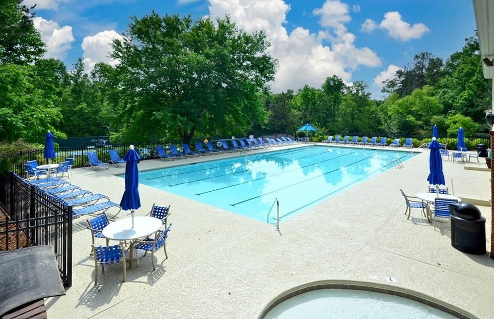 1281 Lake Washington Dr, Lawrenceville GA  30043-4173 exterior