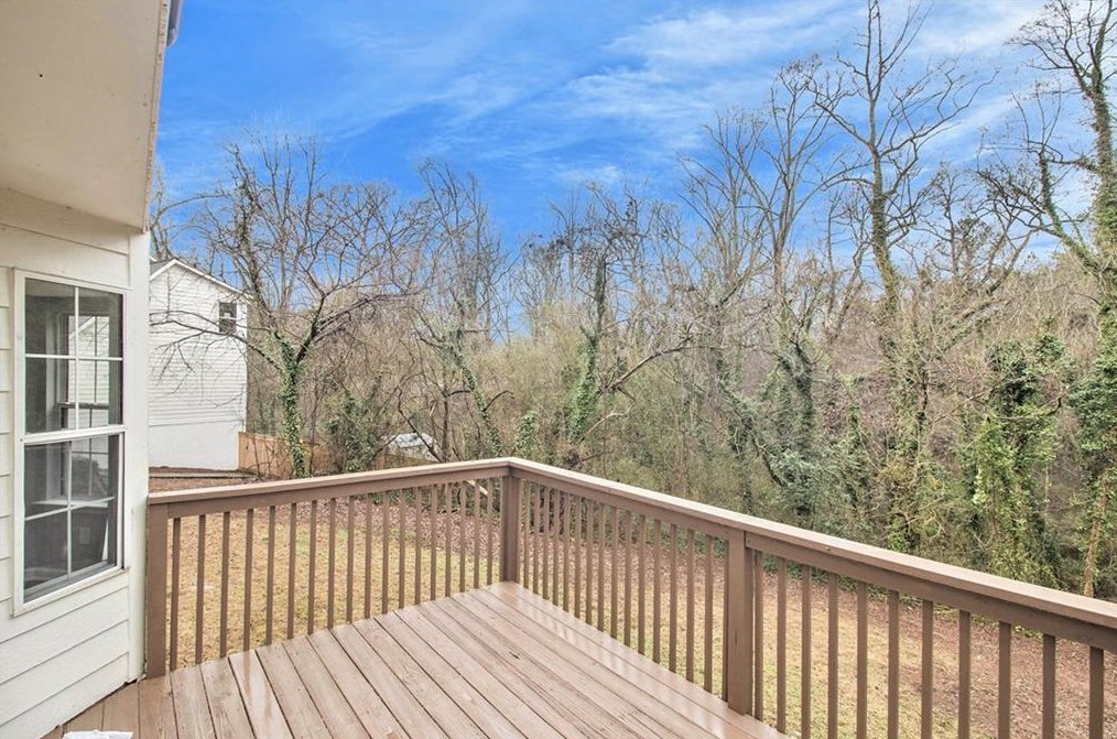 2922 Da Vinci Blvd, Decatur GA 30034-3119 exterior