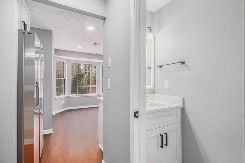 2922 Da Vinci Blvd, Decatur GA  30034-3119 exterior