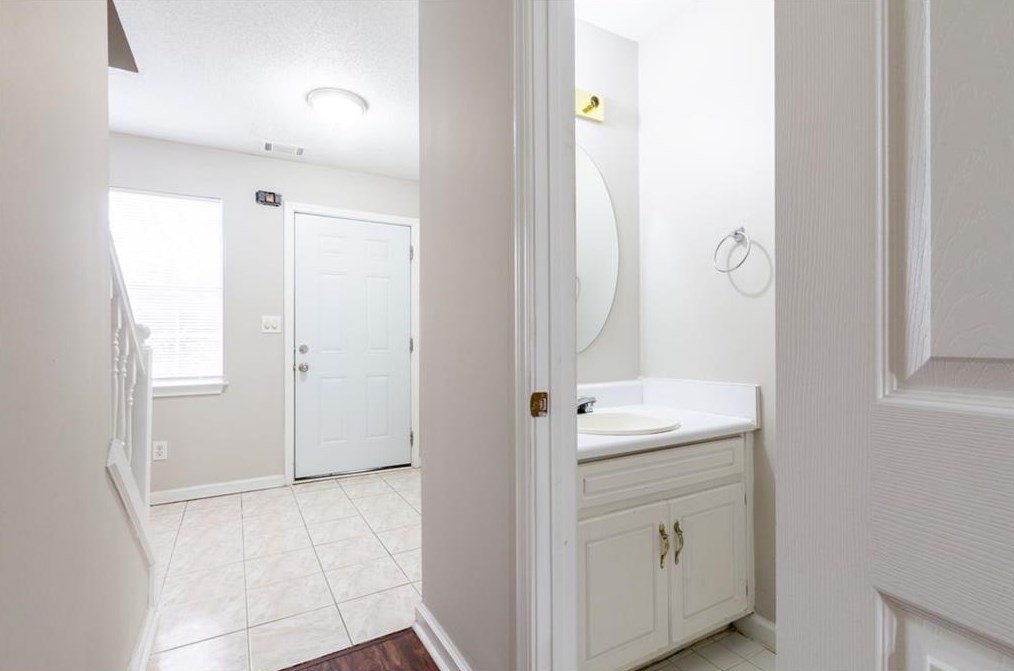 3816 Soapstone Rd, Decatur, GA 30034-6983