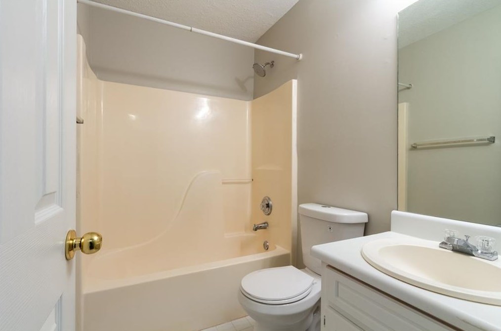 3816 Soapstone Rd, Decatur GA  30034-6983 exterior