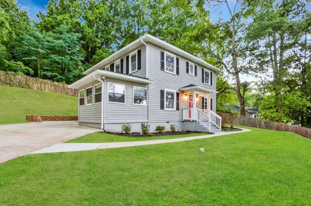 195 Woods Dr Ne, Marietta, GA 30060