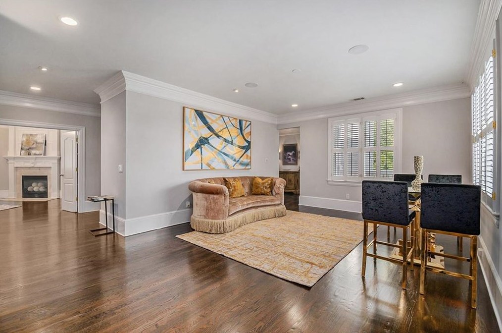 620 Pinetree Dr, Decatur GA  30030-2326 exterior