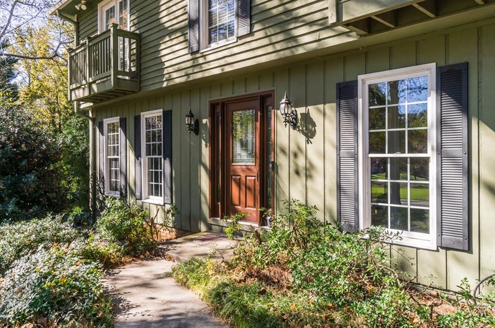 11150 Willow Wood Dr, Roswell, GA 30075