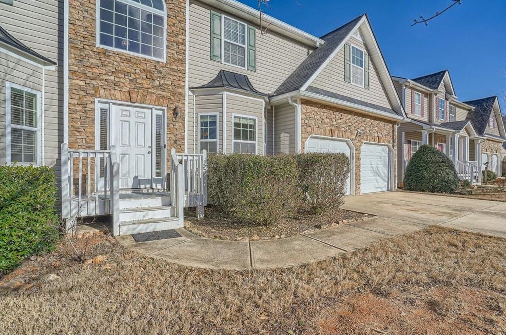 31 Wesleyan Pl, Dallas, GA 30132-9250