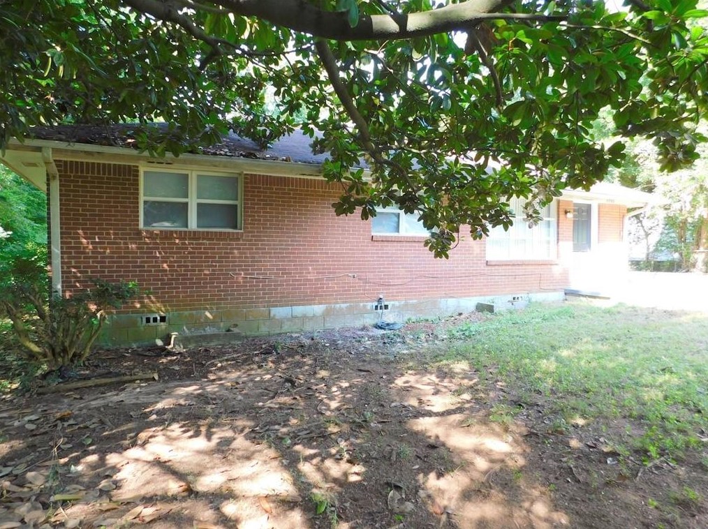 1783 Austin Rd, Decatur GA  30032-4860 exterior