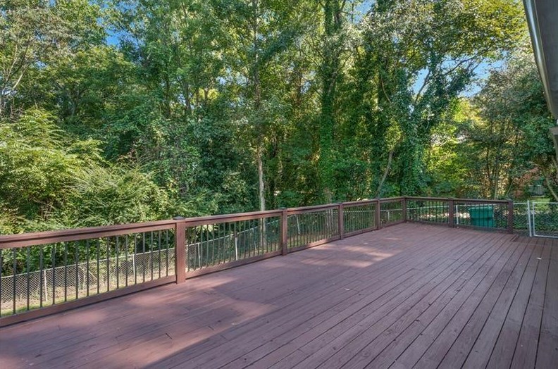 1710 Seneca Ct, Smyrna GA  30080-4551 exterior