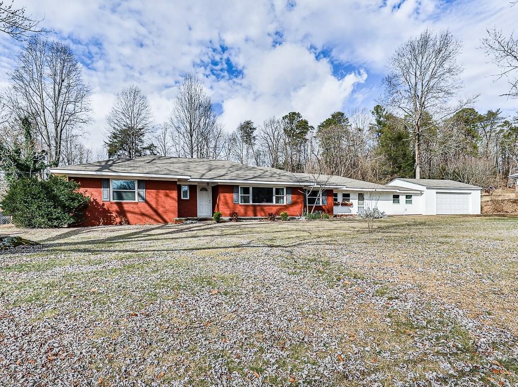591 Church St, Cleveland, GA 30528