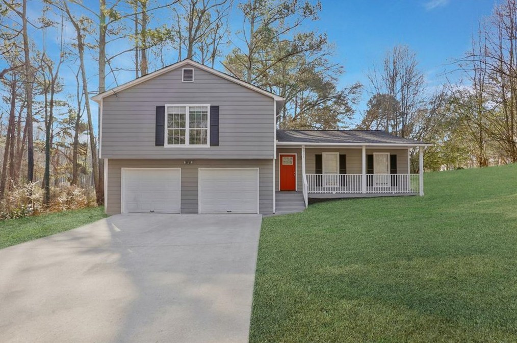 5151 Selene Dr, Stone Mountain, GA 30088
