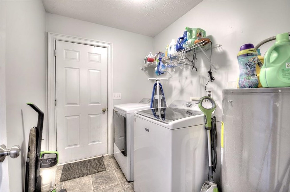 601 Hall Memorial Rd, Calhoun GA  30701-8357 exterior