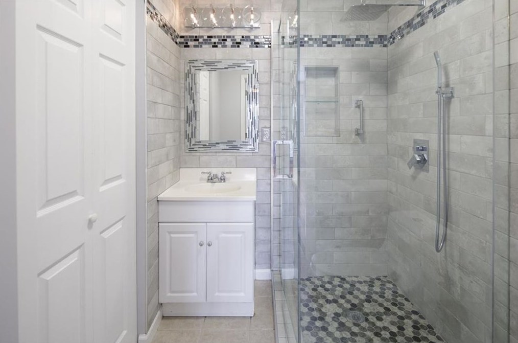 1234 Weatherstone Dr, Atlanta GA  30324-4644 exterior
