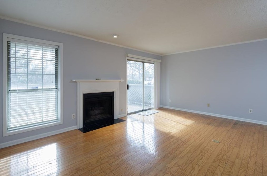 1234 Weatherstone Dr, Atlanta, GA 30324-4644