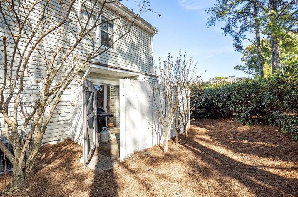 1632 Homestead Trl, Alpharetta GA  30004-8539 exterior