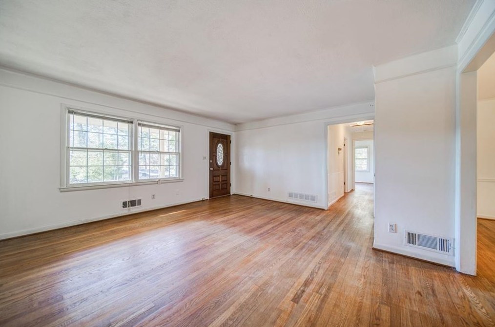 2741 Pioneer Ct, Atlanta, GA 30341-5208