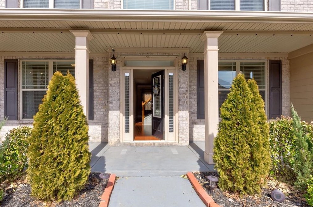 151 Fairway Dr, Acworth, GA 30101-6131