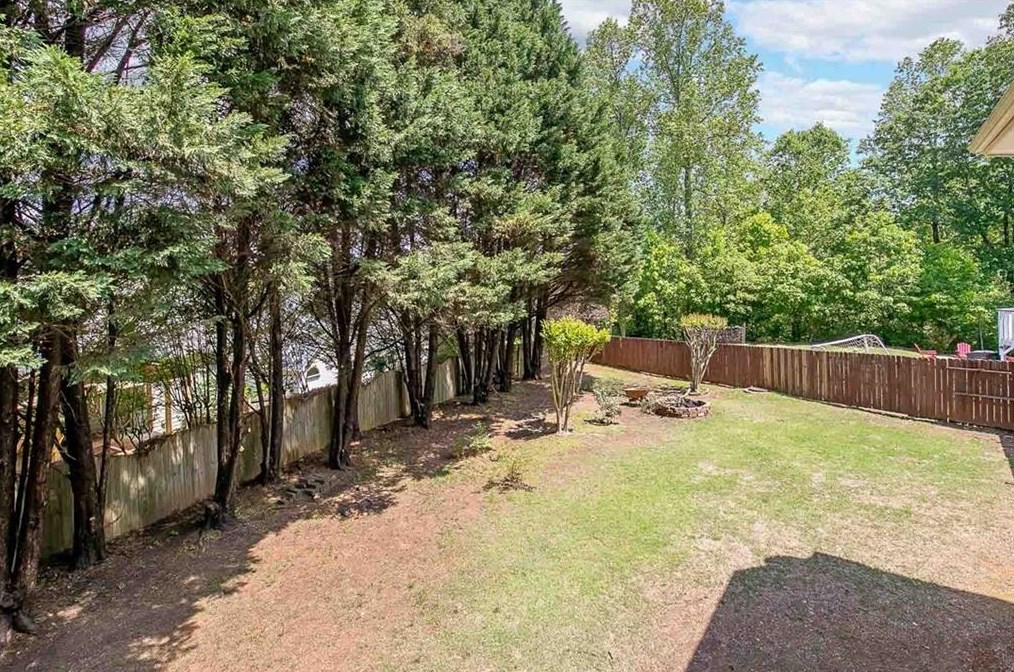 1142 Cayuga Ct, Dacula GA  30019-5037 exterior