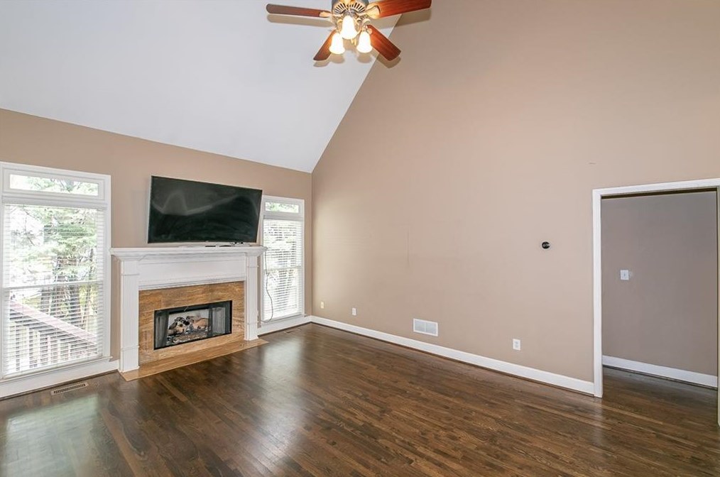 1142 Cayuga Ct, Dacula GA  30019-5037 exterior