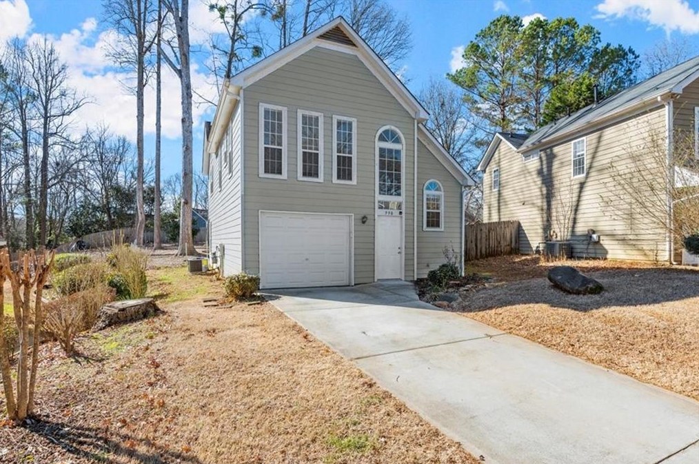 990 Liberty View Ct, Norcross, GA 30093-4800