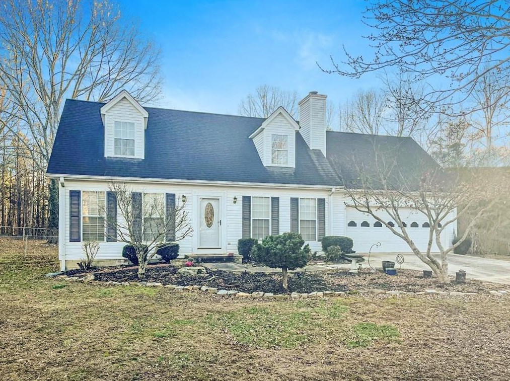 3800 River Dr, Gainesville, GA 30506-1830