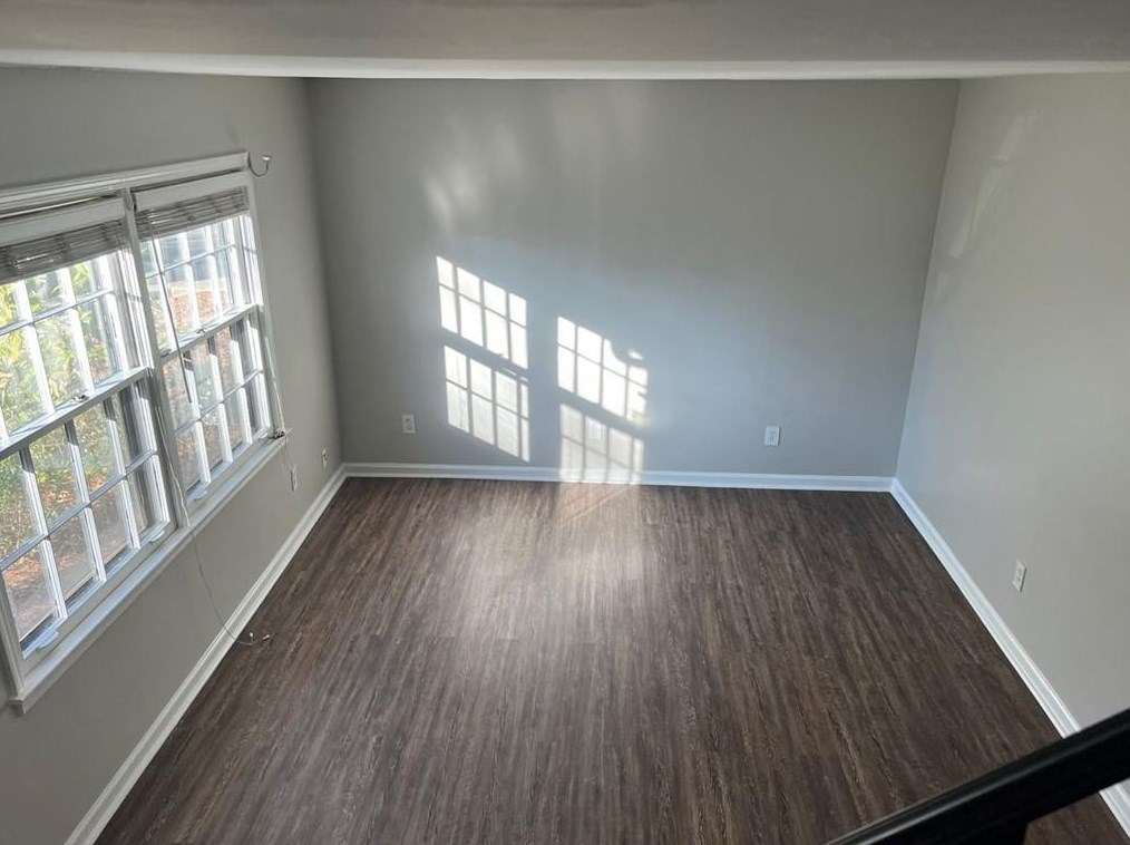 239 Triumph Dr, Atlanta GA  30327-1085 exterior