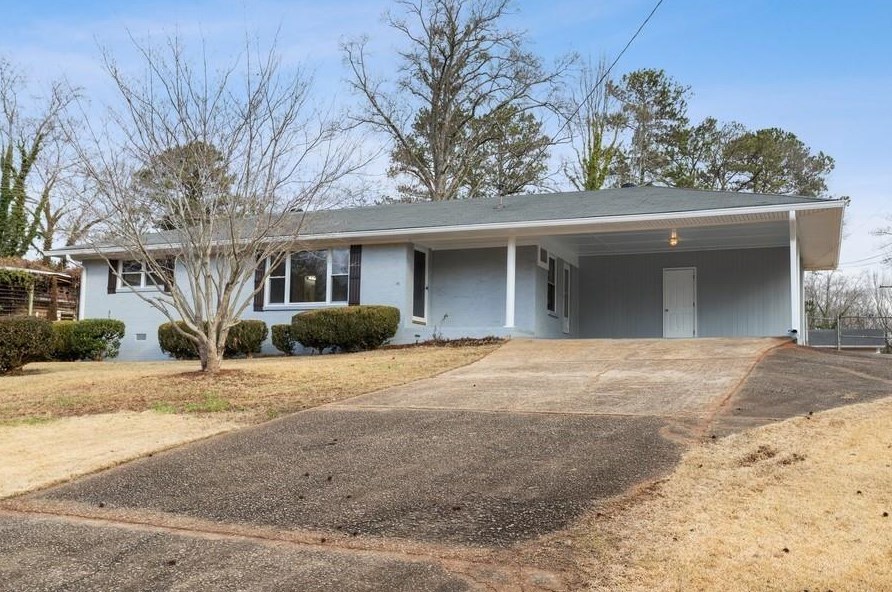 1120 Grace St Sw, Mableton, GA 30126