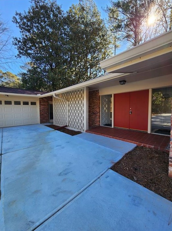 3645 Victoria Dr, Stone Mountain, GA 30083