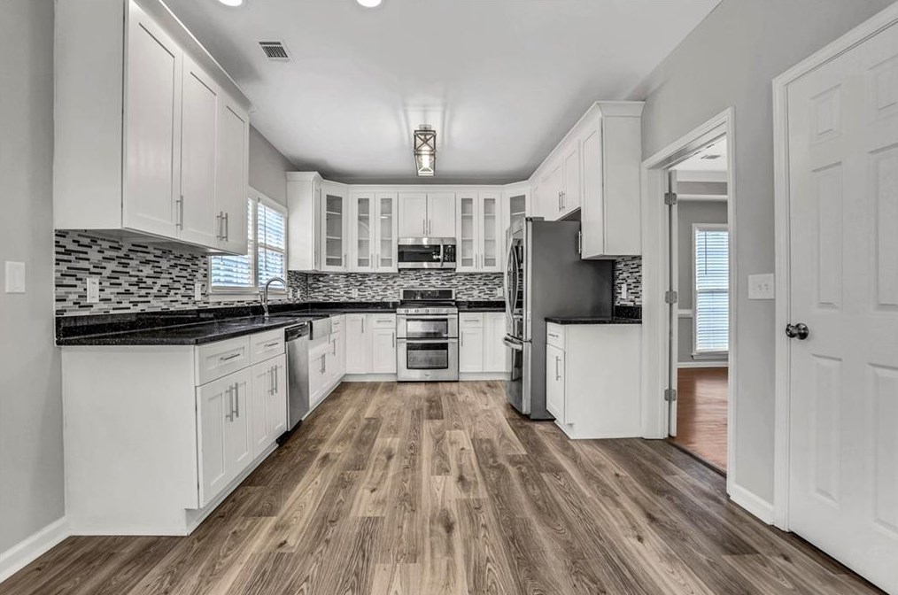 3611 Forest Glen Trl, Lawrenceville GA  30044-4183 exterior