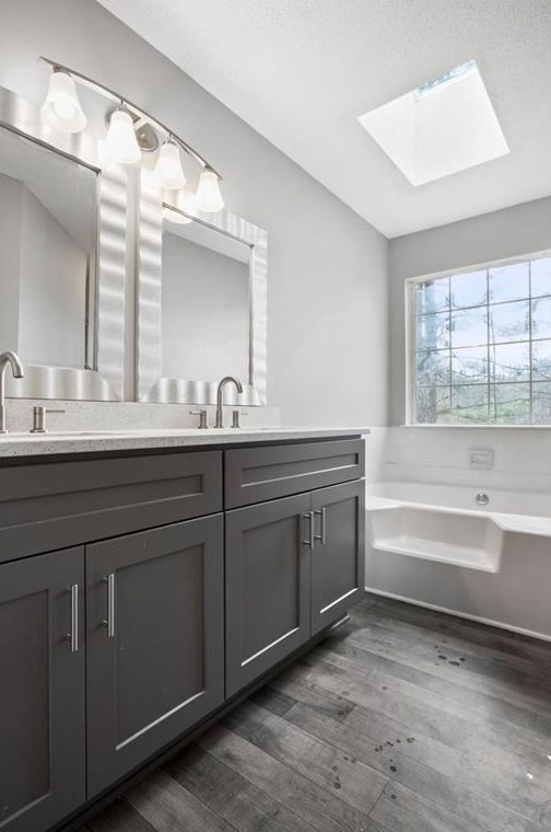 5028 Chadwick Ct, Decatur GA  30035-3627 exterior