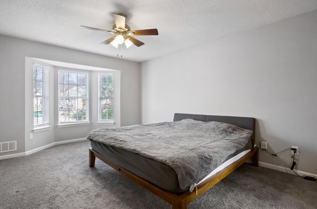 5028 Chadwick Ct, Decatur GA  30035-3627 exterior