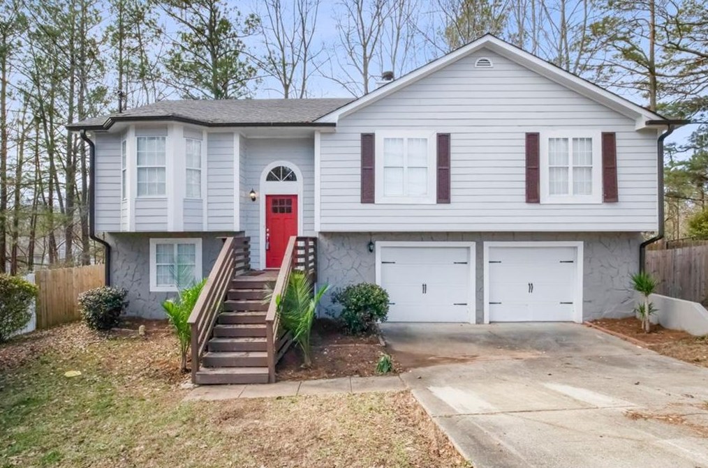 5028 Chadwick Ct, Decatur GA  30035-3627 exterior