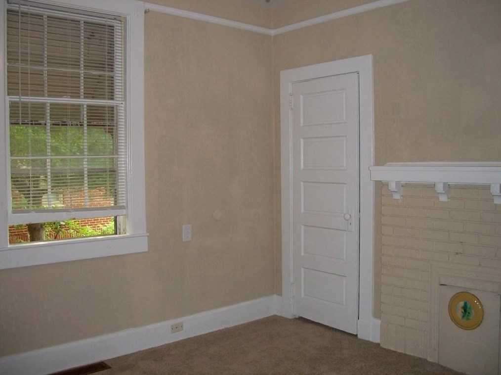 23 Fourth St, Gainesville, GA 30504