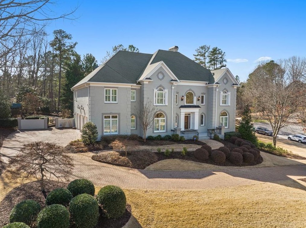1005 Chesson Ct, Alpharetta, GA 30022-7174