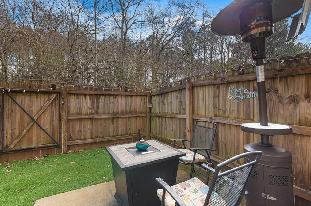 4996 Longview Walk, Decatur GA  30035-4186 exterior