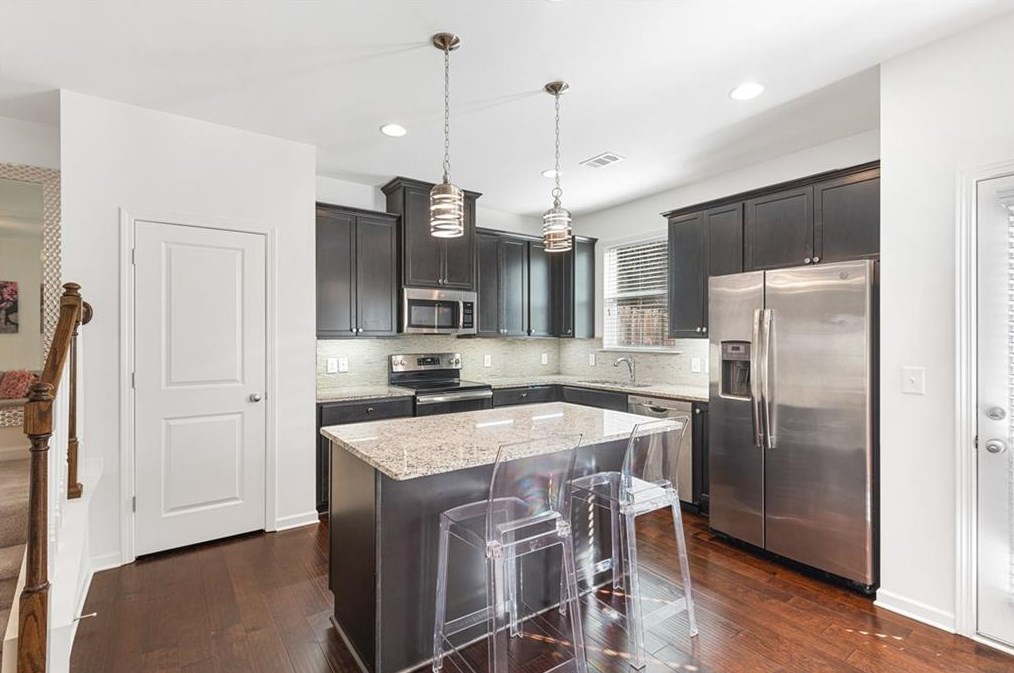 4996 Longview Walk, Decatur GA  30035-4186 exterior