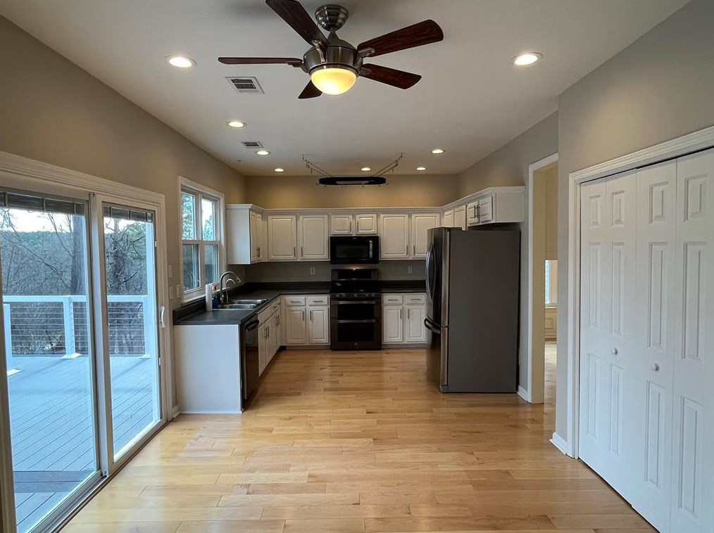 13568 Weycroft Cir, Alpharetta, GA 30004