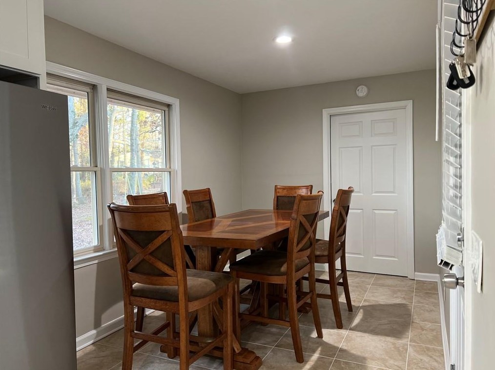 3839 Briarcliff Dr, Douglasville, GA 30135-3215