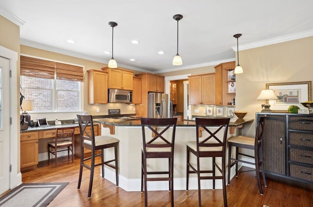 1310 Skyhaven Rd, Atlanta GA  30316-2608 exterior