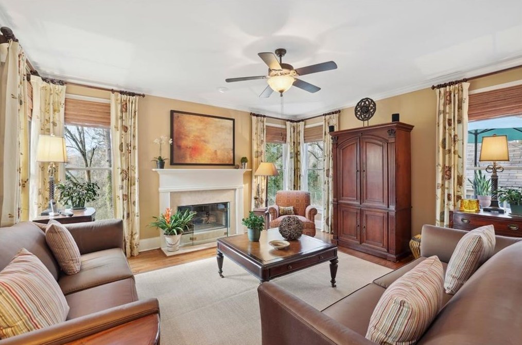 1310 Skyhaven Rd, Atlanta GA  30316-2608 exterior