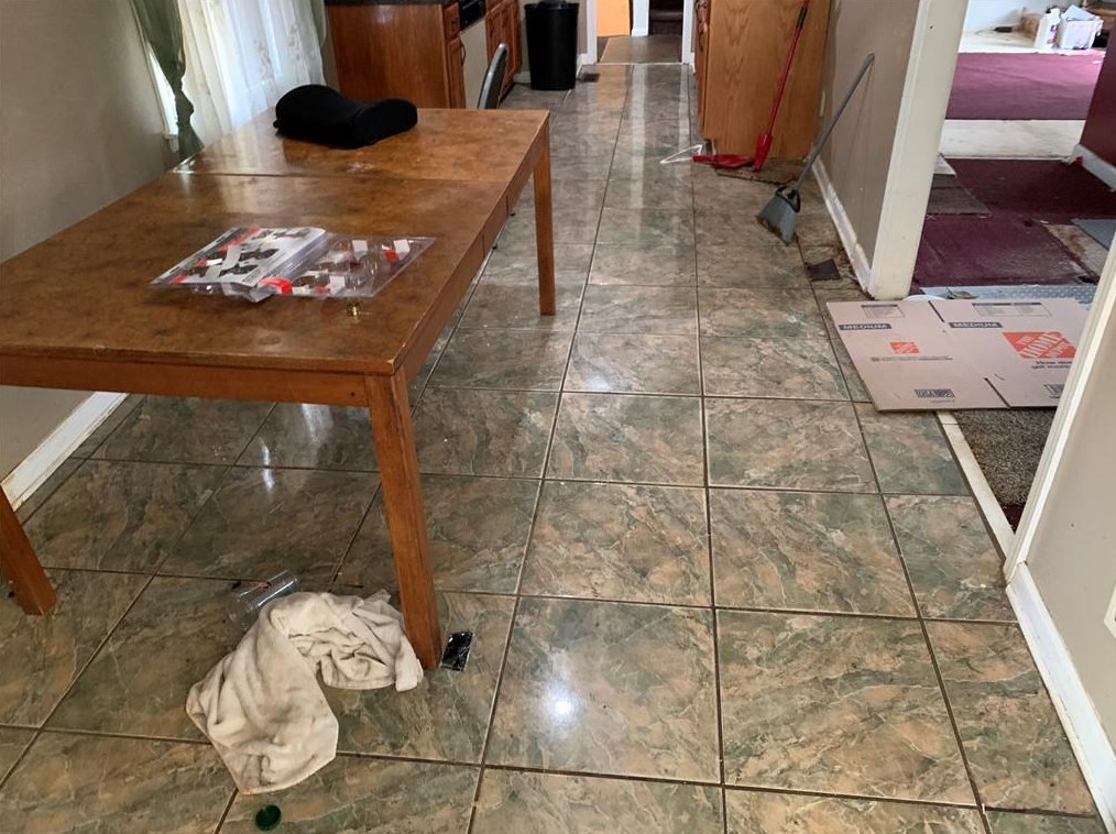 4395 John Wesley Dr, Decatur GA  30035-2145 exterior