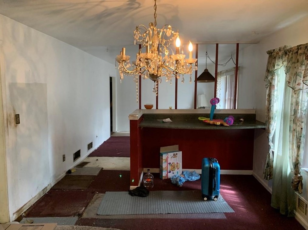 4395 John Wesley Dr, Decatur GA  30035-2145 exterior