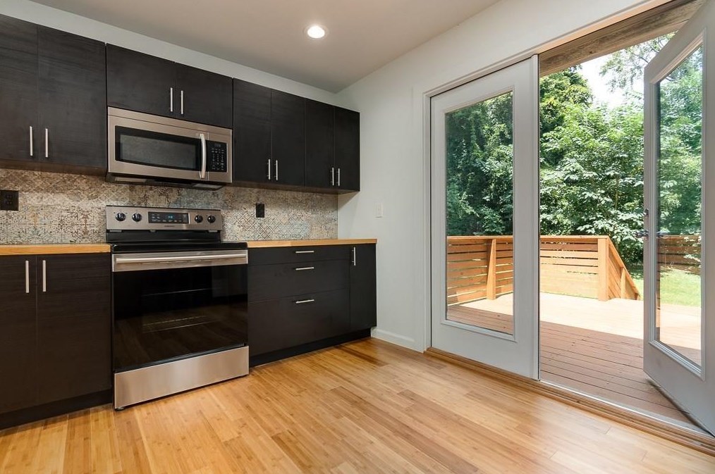 3382 Wren Rd, Decatur GA  30032-2572 exterior