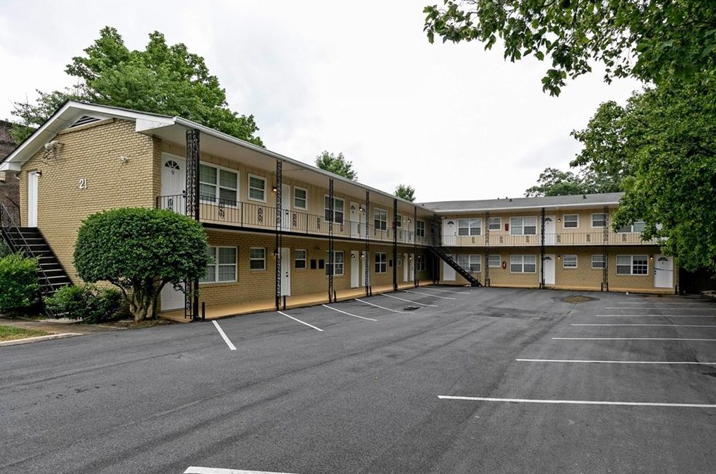 21 Delmont Dr Ne #4, Atlanta, GA 30305