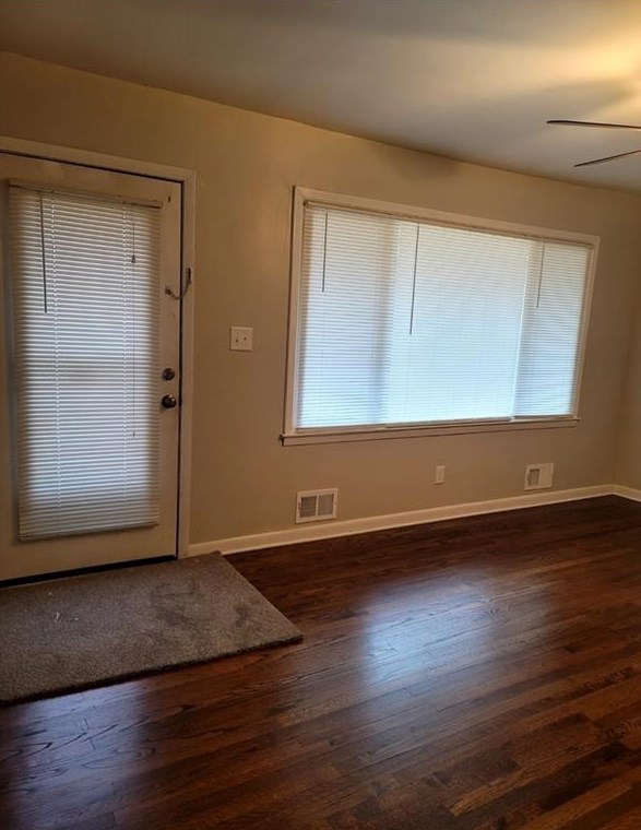5906 Gresham Pl Sw, Mableton, GA 30126