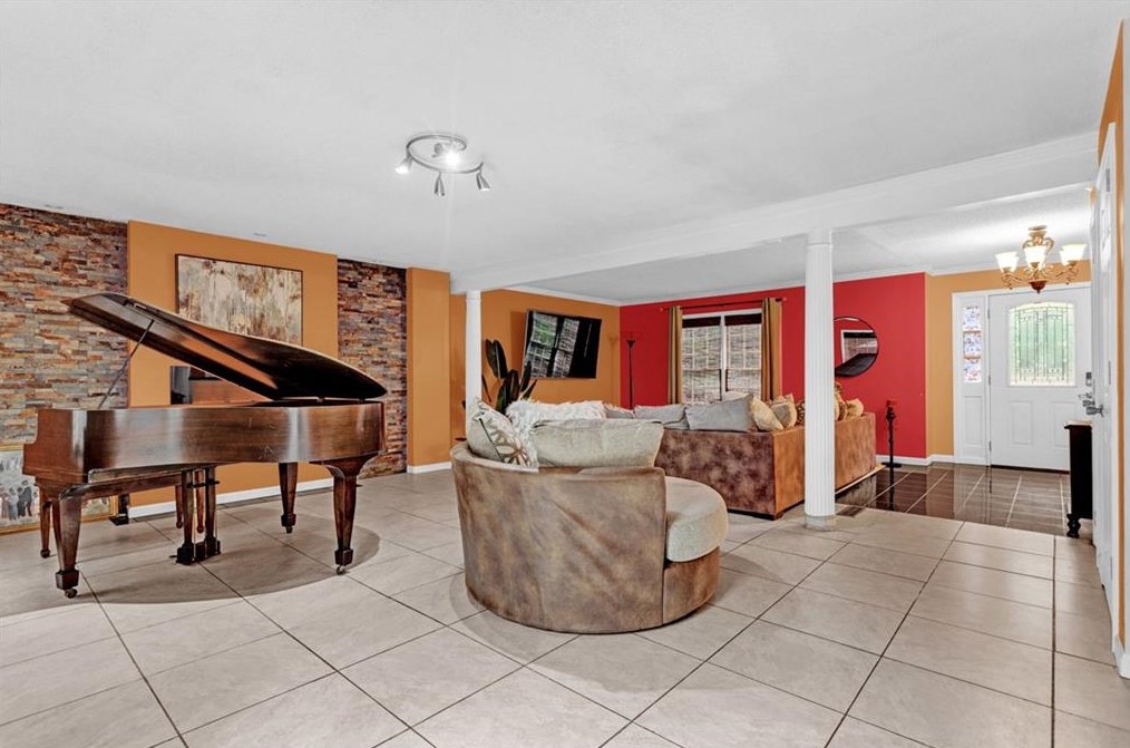 2250 Soaring Ln, Lawrenceville GA  30044-5885 exterior