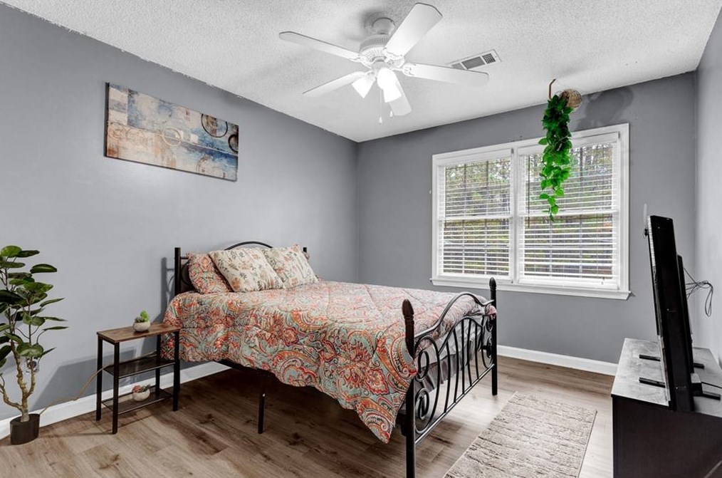 2250 Soaring Ln, Lawrenceville GA  30044-5885 exterior